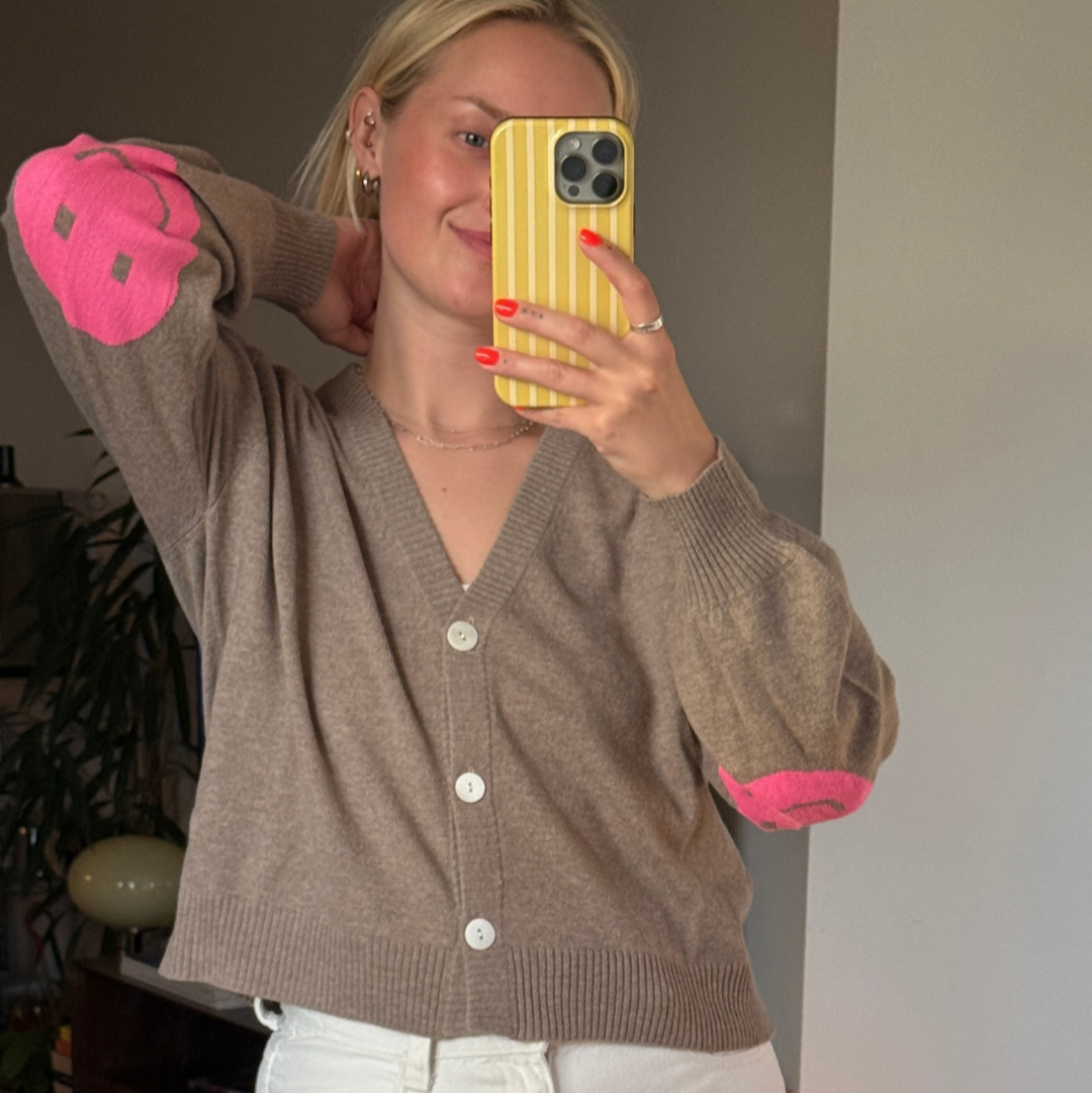Smile V-neck Cardigan - PRE ORDER