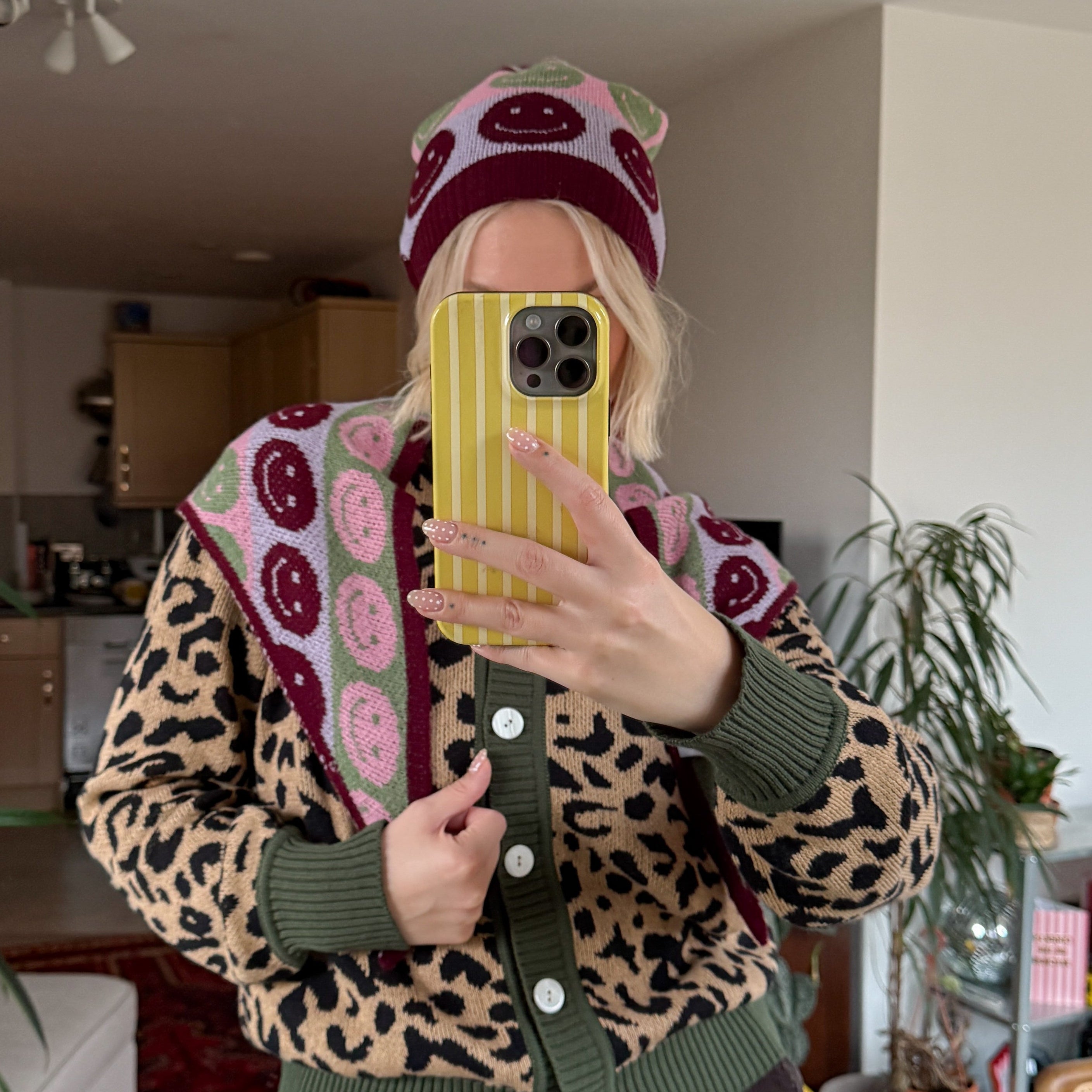 Smile Cashmere Blend Beanie